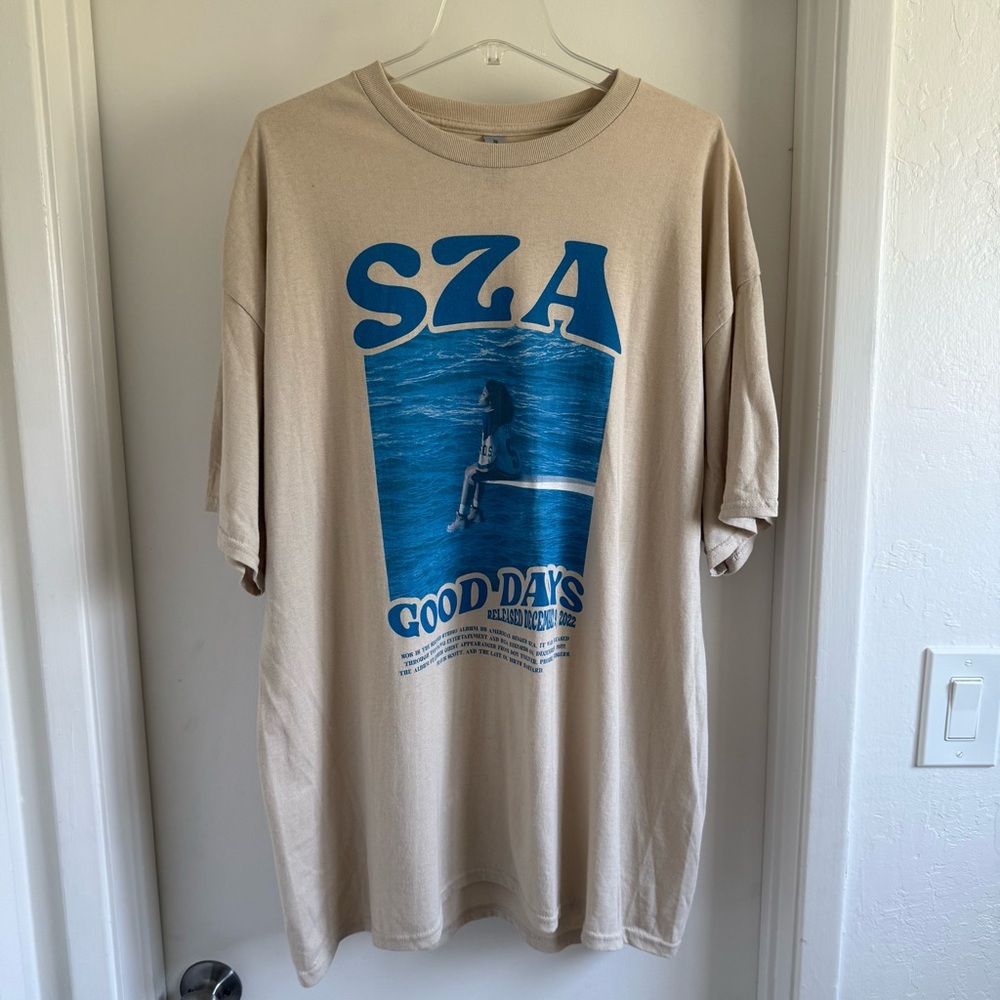 SZA Graphic Beige T-Shirt